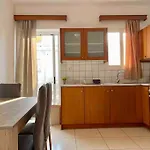 Spacious Apartment, Steps From The - El Greco No 12 Daire *